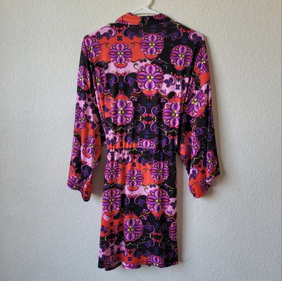 Natori Robe - Picture 9 of 9